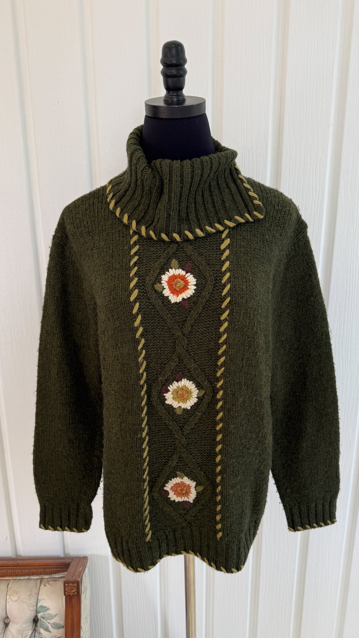 Chandail tricot vert fleuris- medium