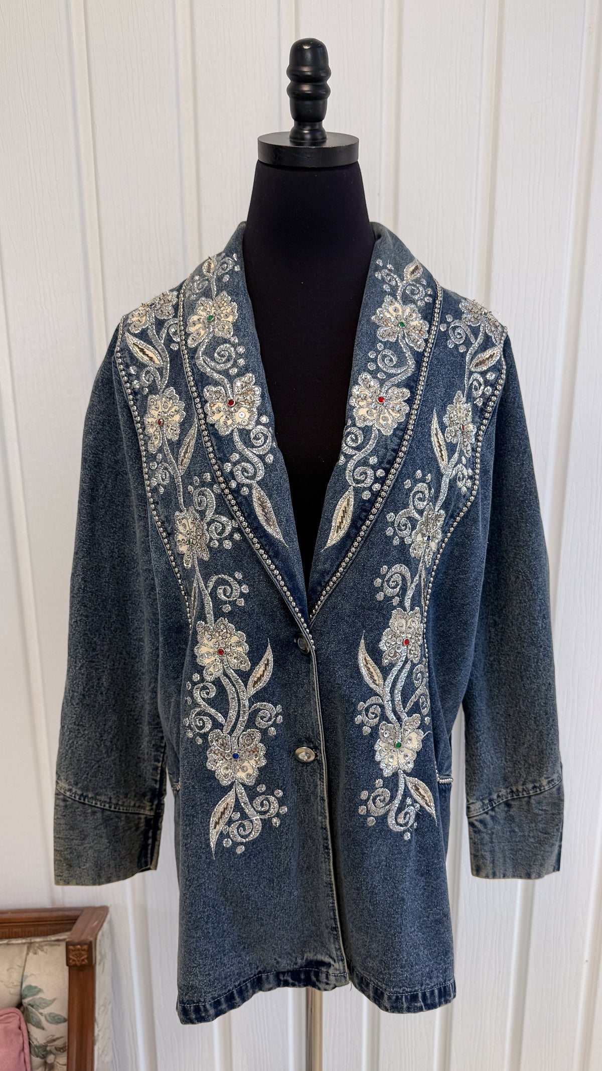 Veste en jeans broderies argent- large