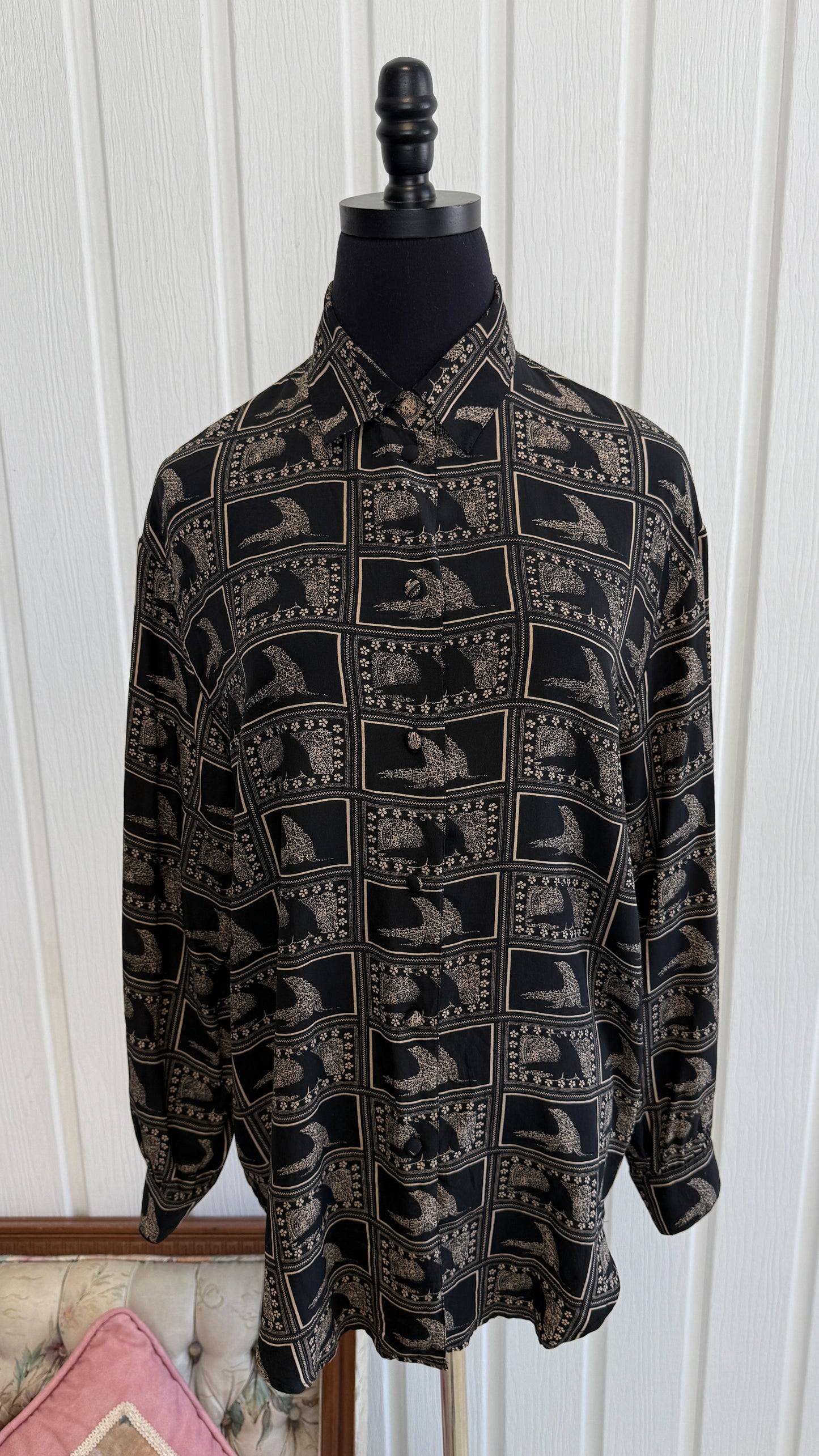 Chemisier noir motifs phoques - medium