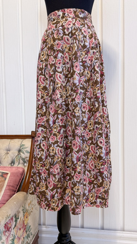 Brown skirt with pink flowers - small