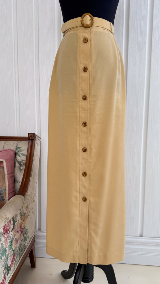 Beige button skirt - x-large