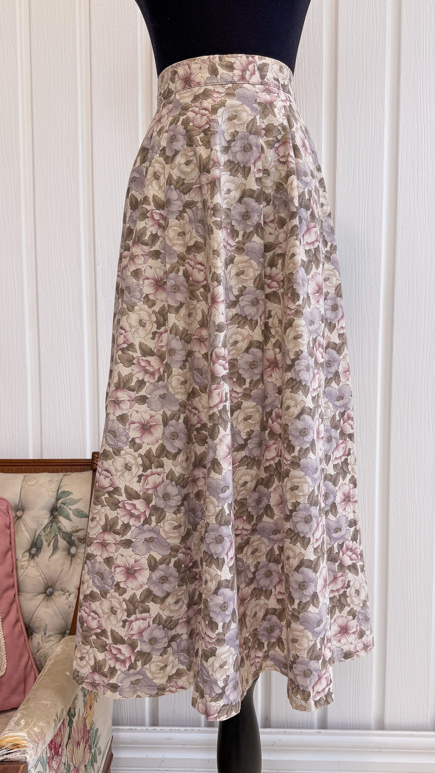 Pink floral beige skirt - small
