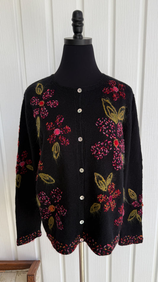 Cardigan tricot noir fleuris rose et vert- small