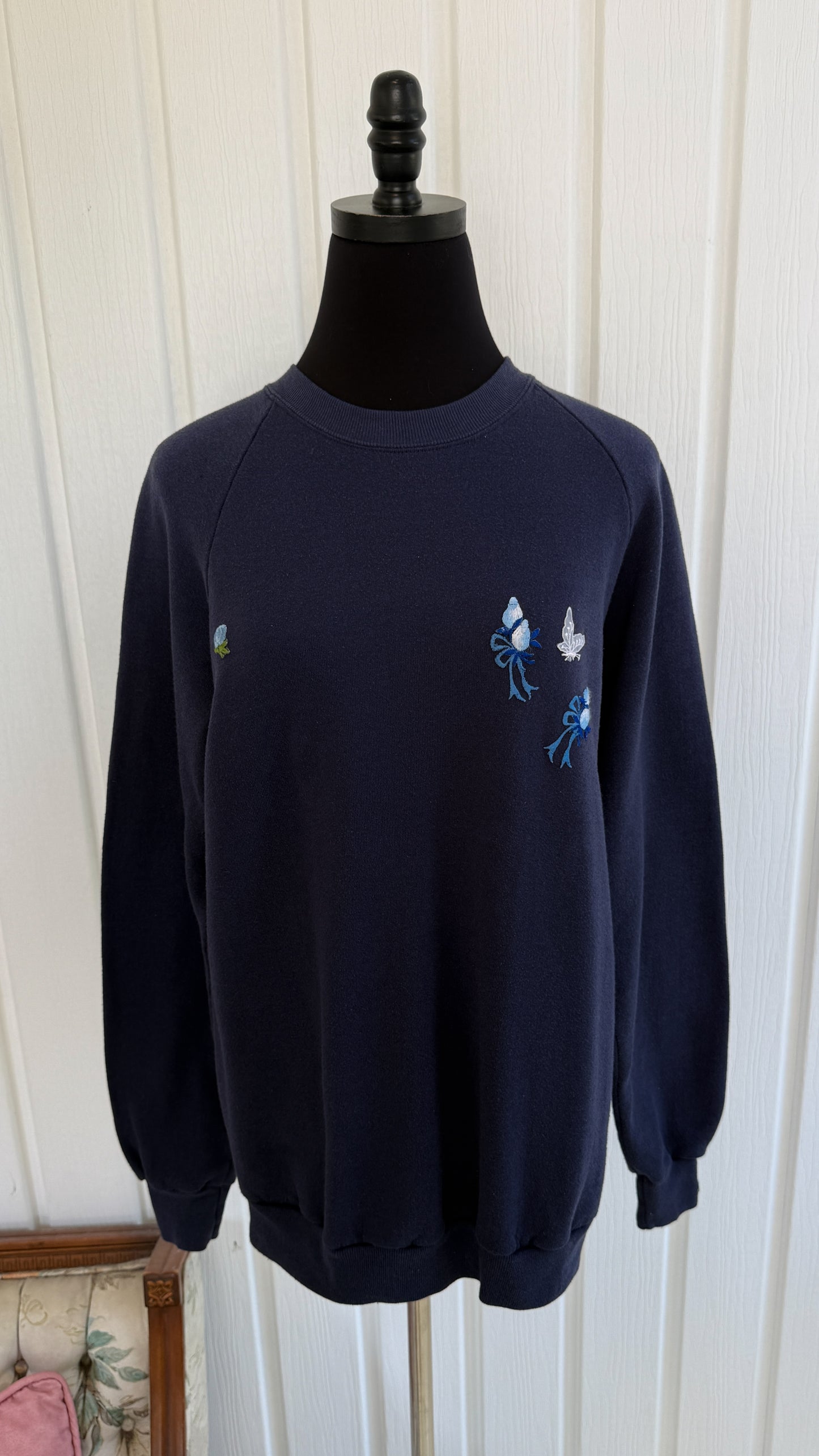 Chandail crewneck marine papillon- large