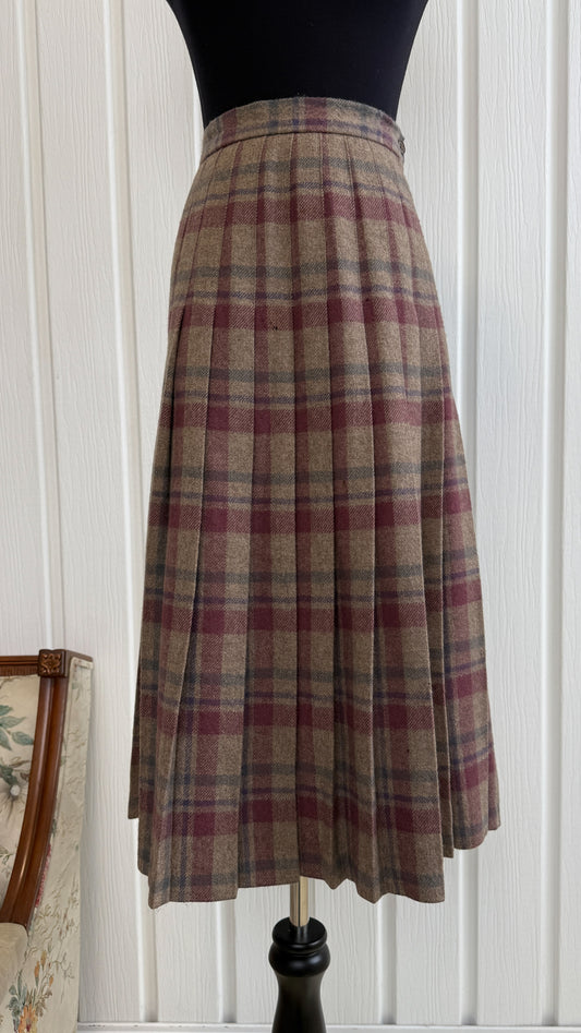 Beige wool skirt with pink checks - small