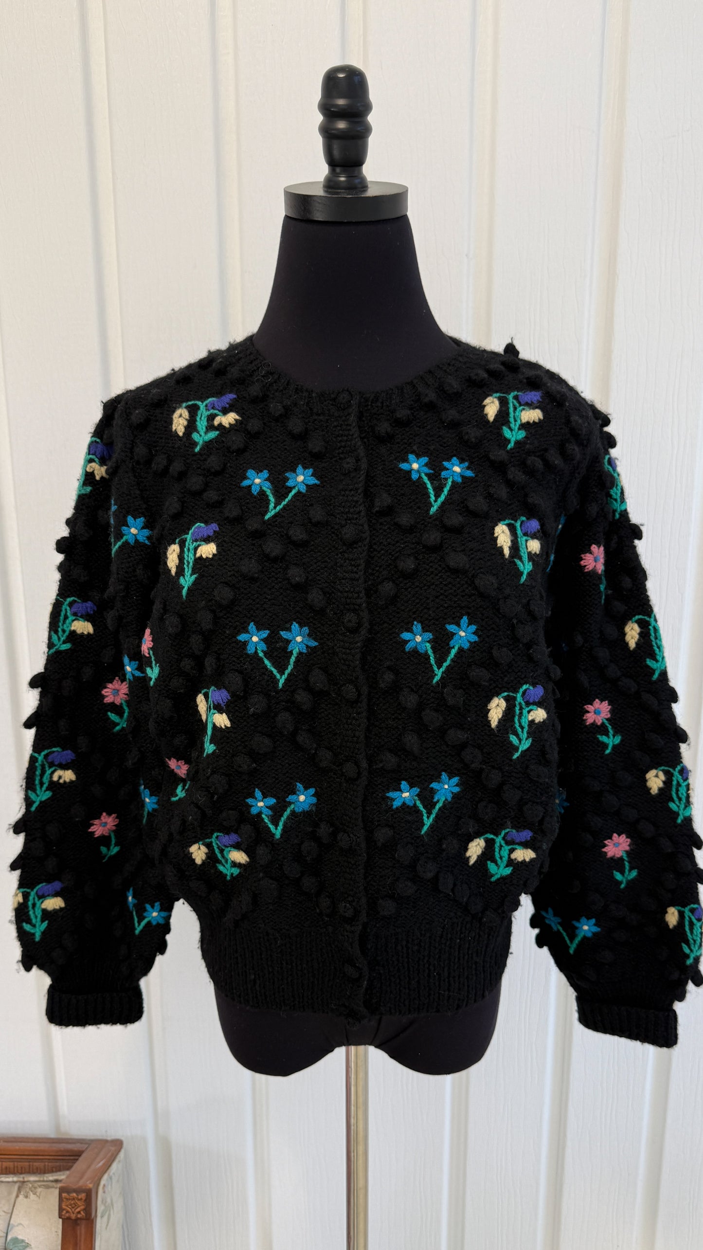 Cardigan tricot noir fleuris - small
