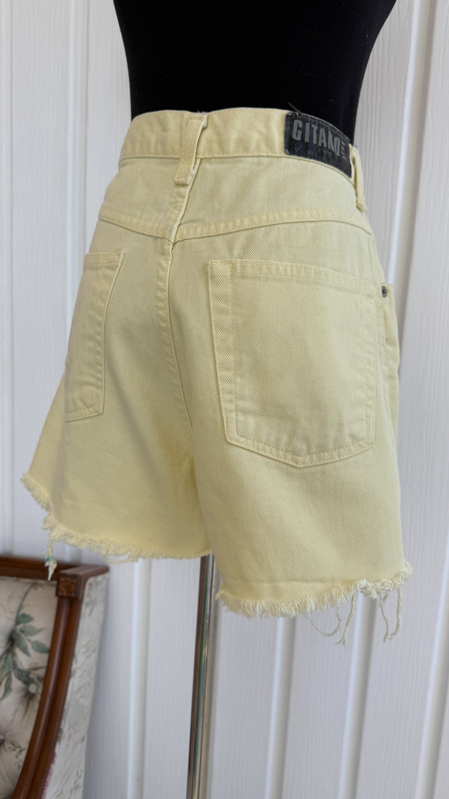 Shorts en jeans jaune Gitano- medium