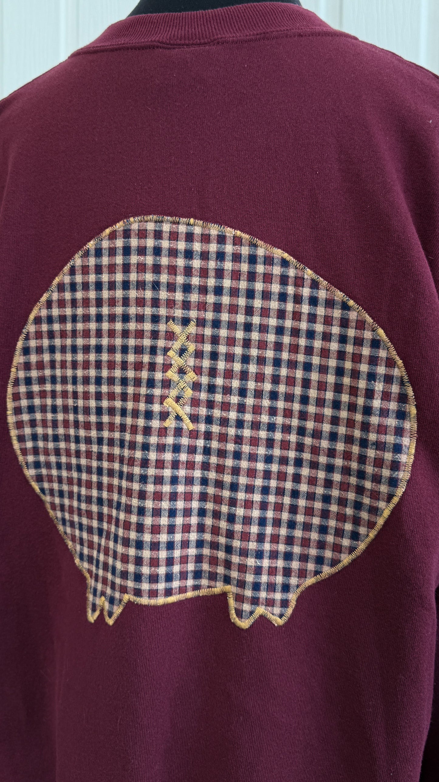 Chandail crewneck bourgogne cochon- x-large