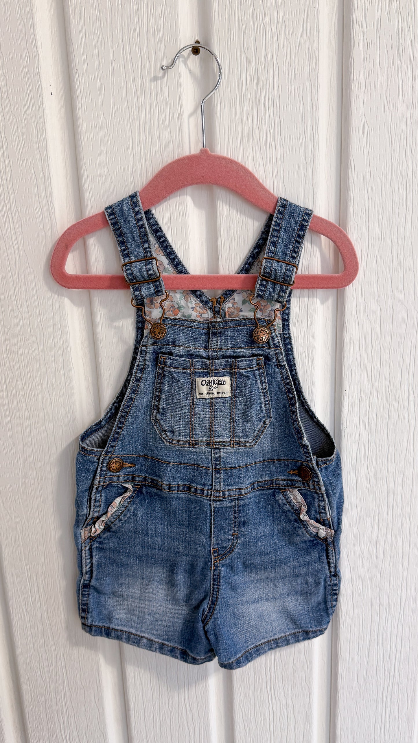 Enfants- salopette-shorts en jeans Oshkosh- 2T