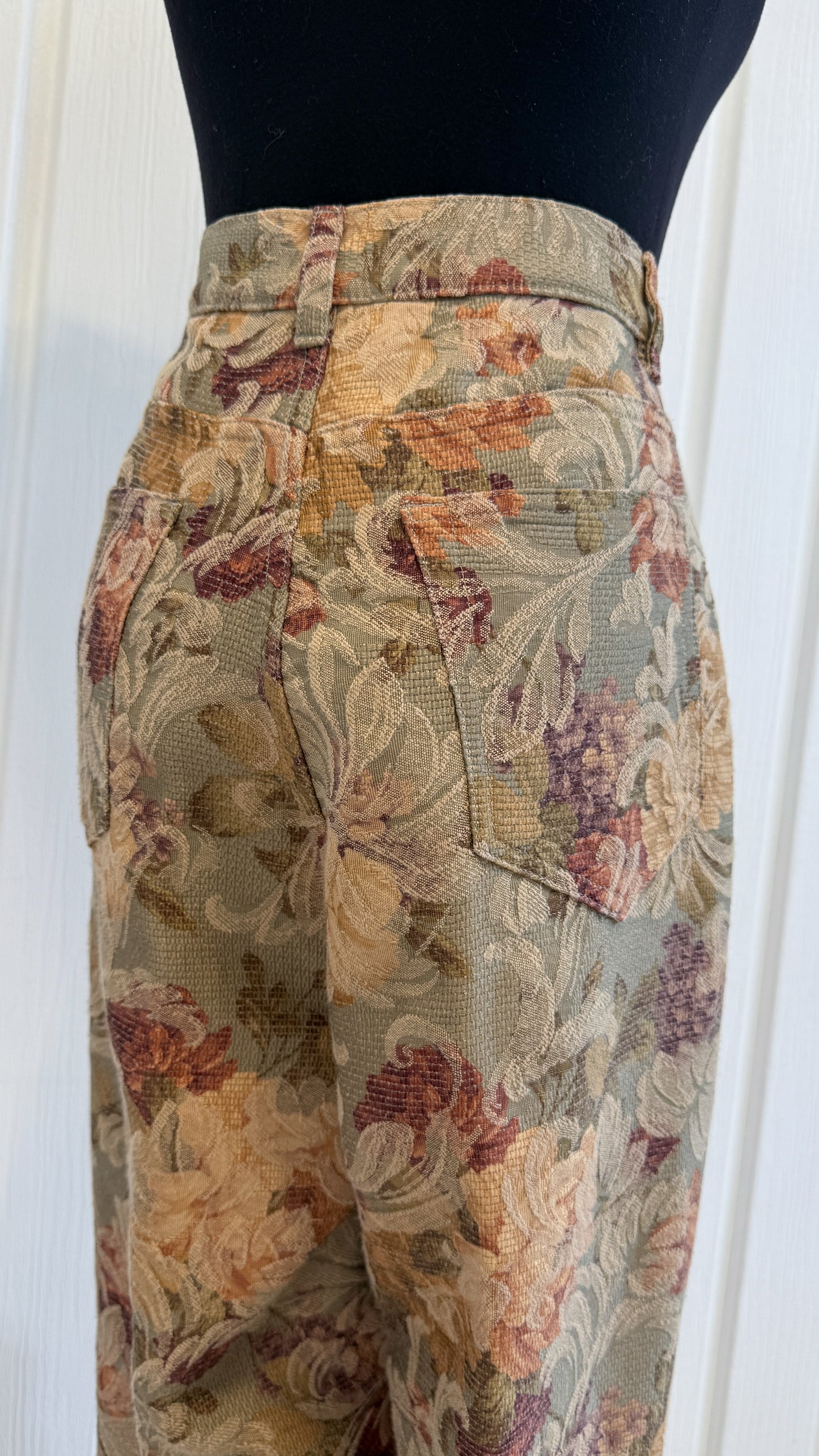 Pantalons vert fleuris - large
