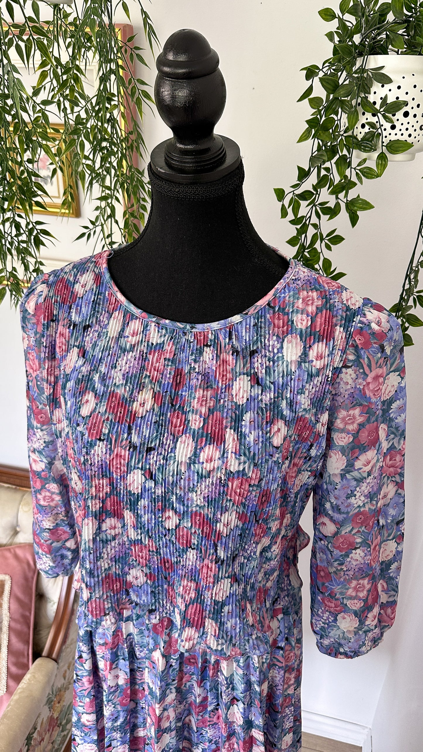 Robe fleurie lilas et rose - small