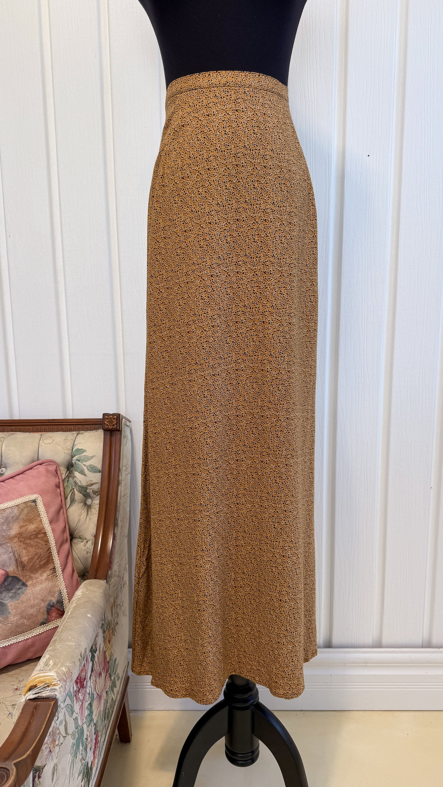Jupe motifs feuilles beige- medium