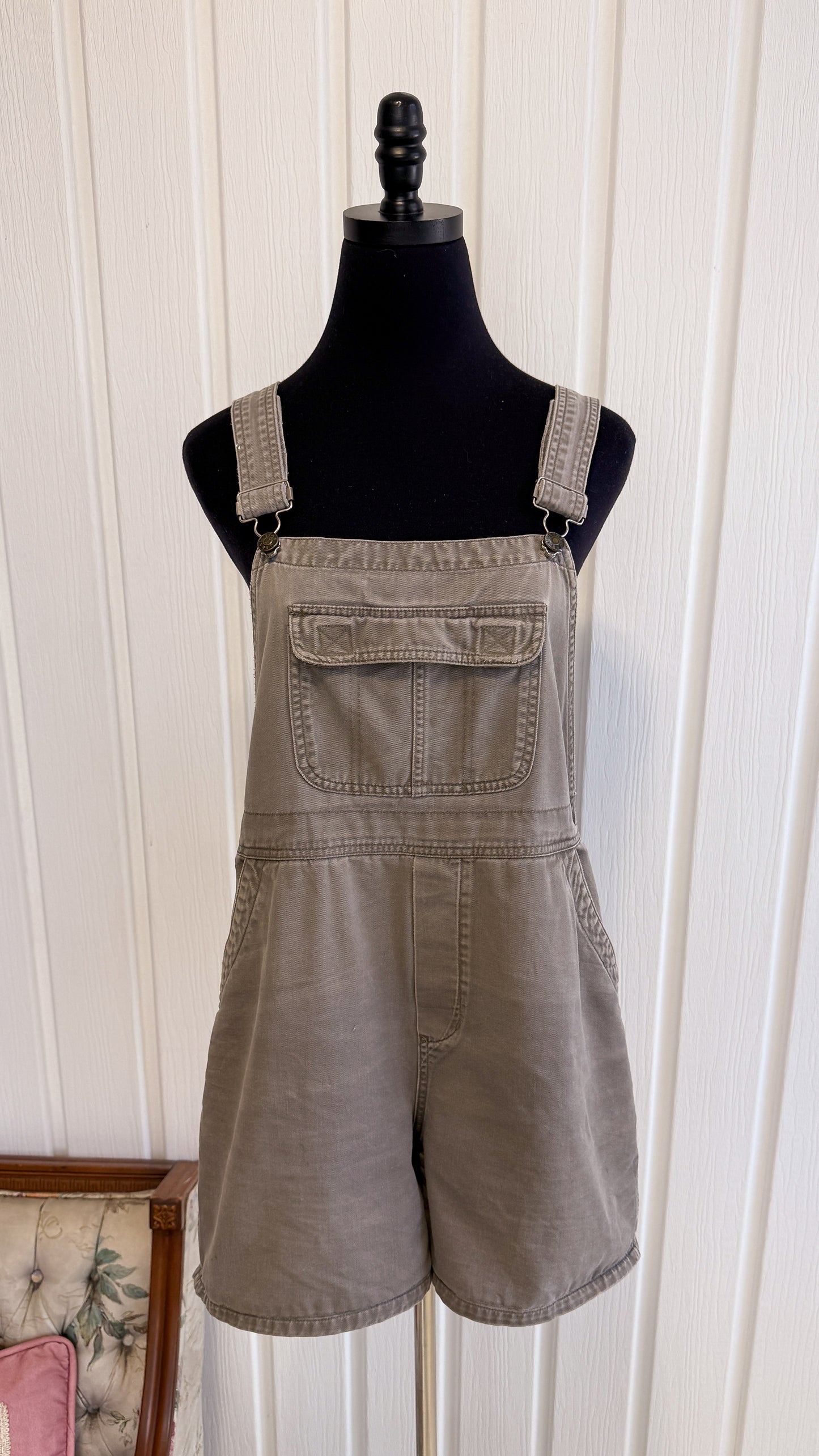 Salopette shorts en jeans grise- large