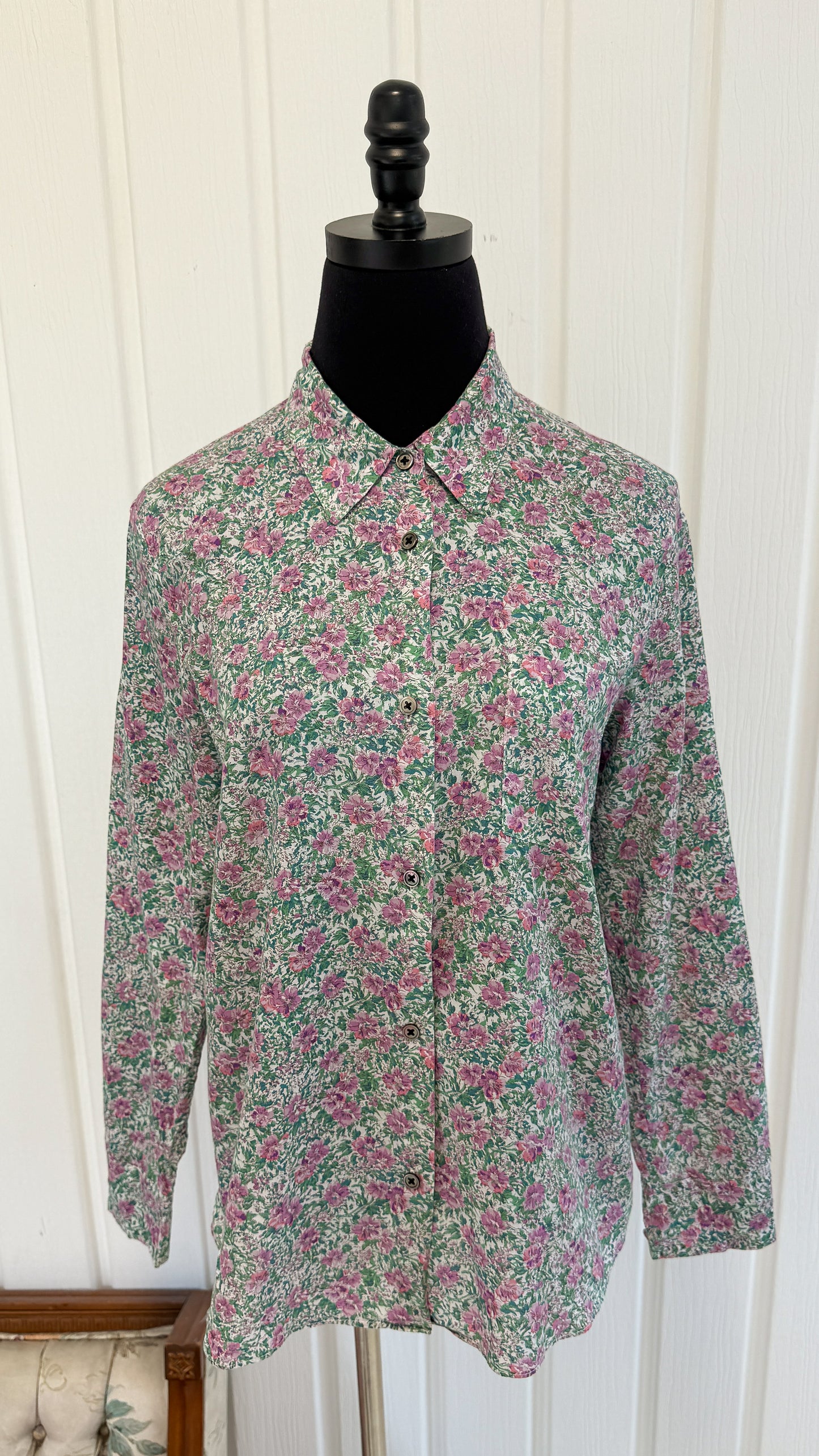 Chemisier blanc fleuris vert et rose- small