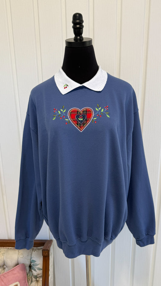Blue crewneck sweater with heart - plus size
