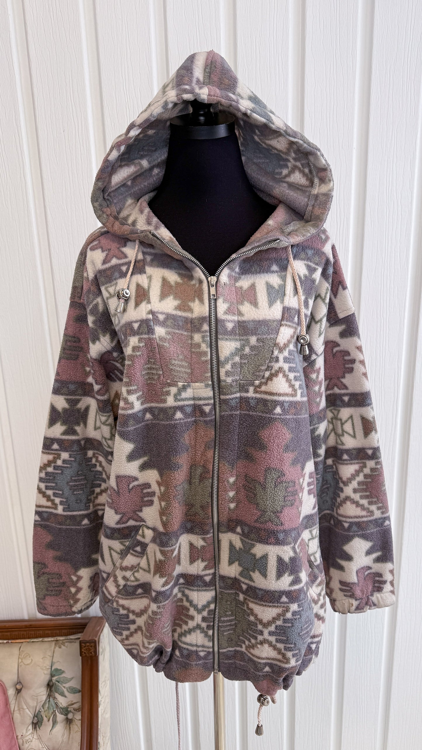 Veste en polar motifs géométriques- large