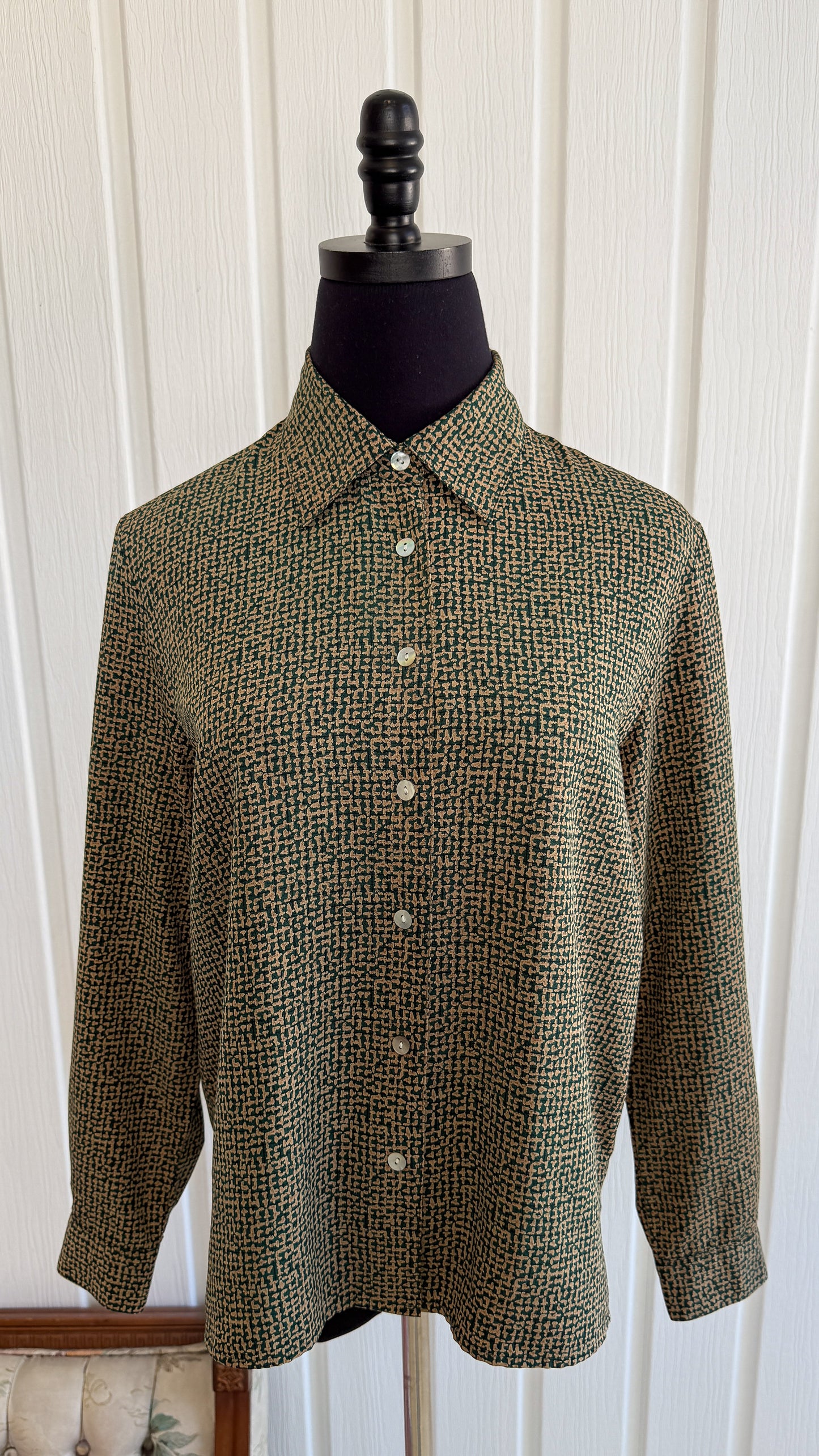 Chemisier vert et beige- medium