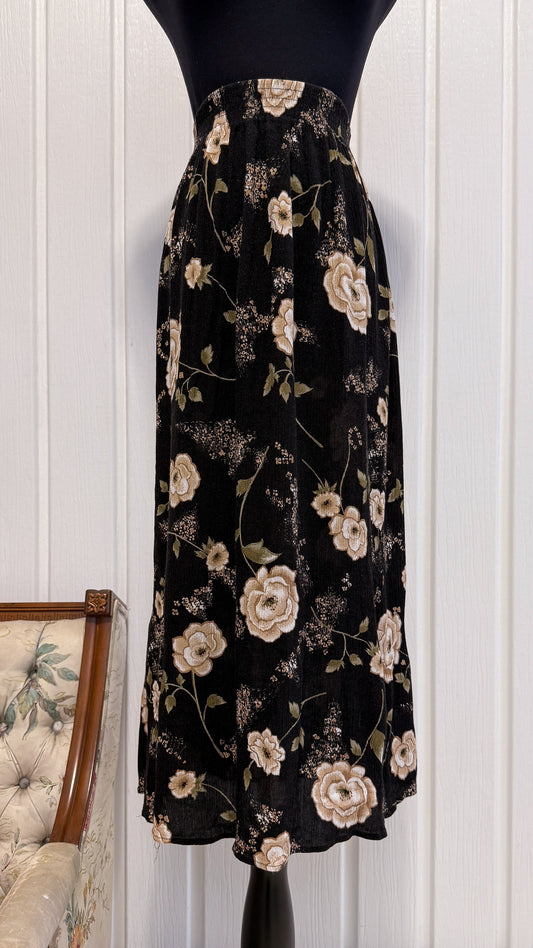 Black skirt with beige flowers - wide