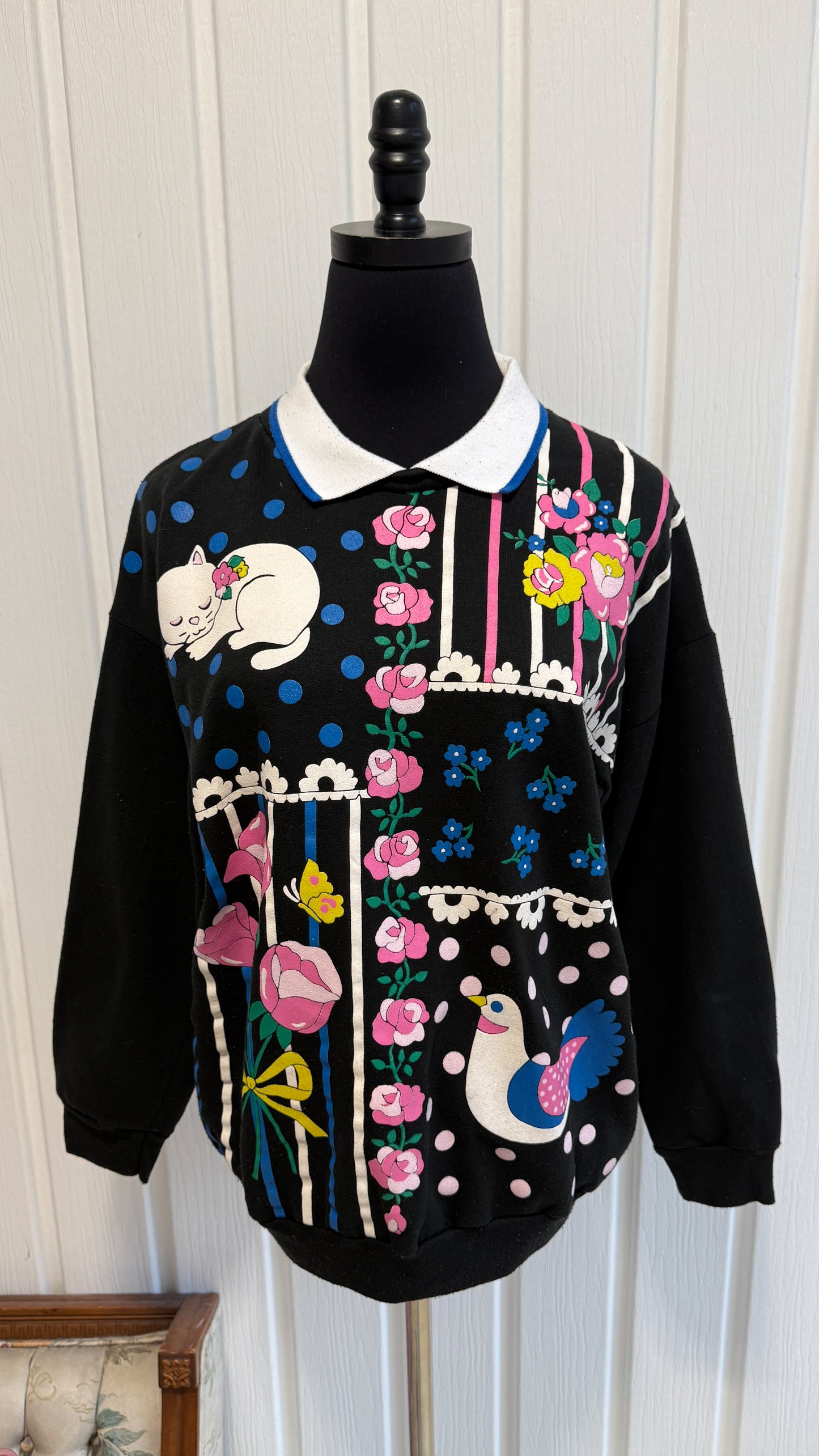 Chandail crewneck noir fleuris - medium