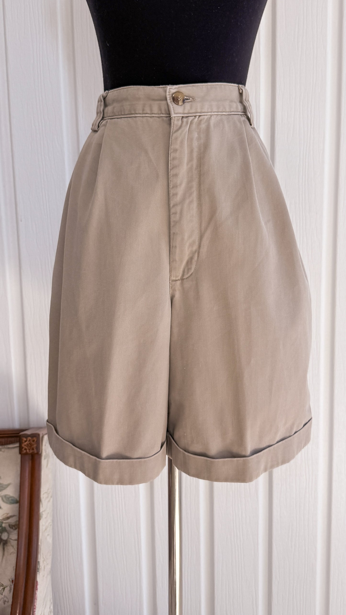 Bermuda beige à plis- medium