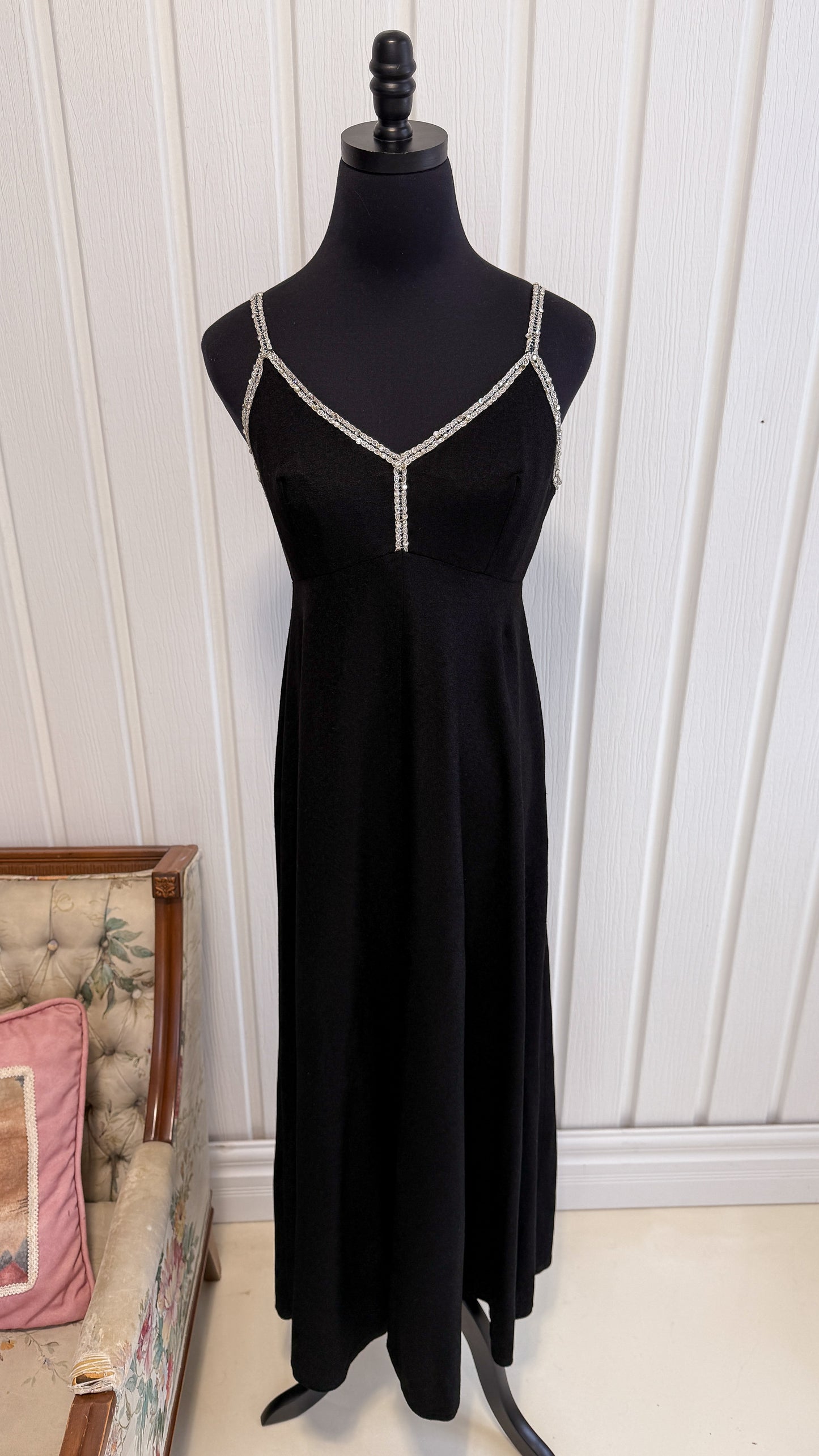 Long black dress - small