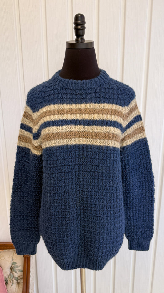 Chandail en lainage bleu rayé-medium