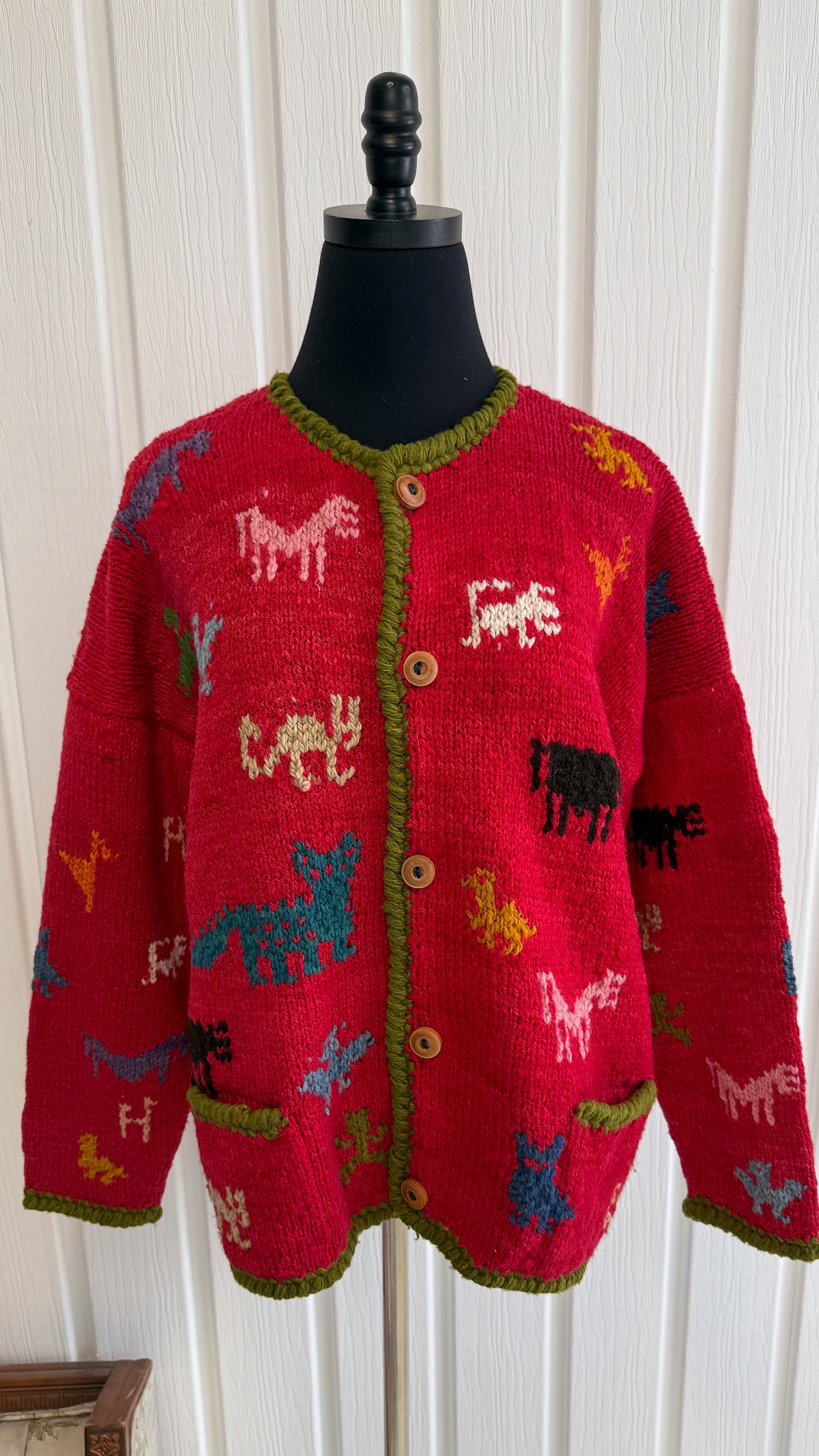 Cardigan en lainage rouge animaux- x-large