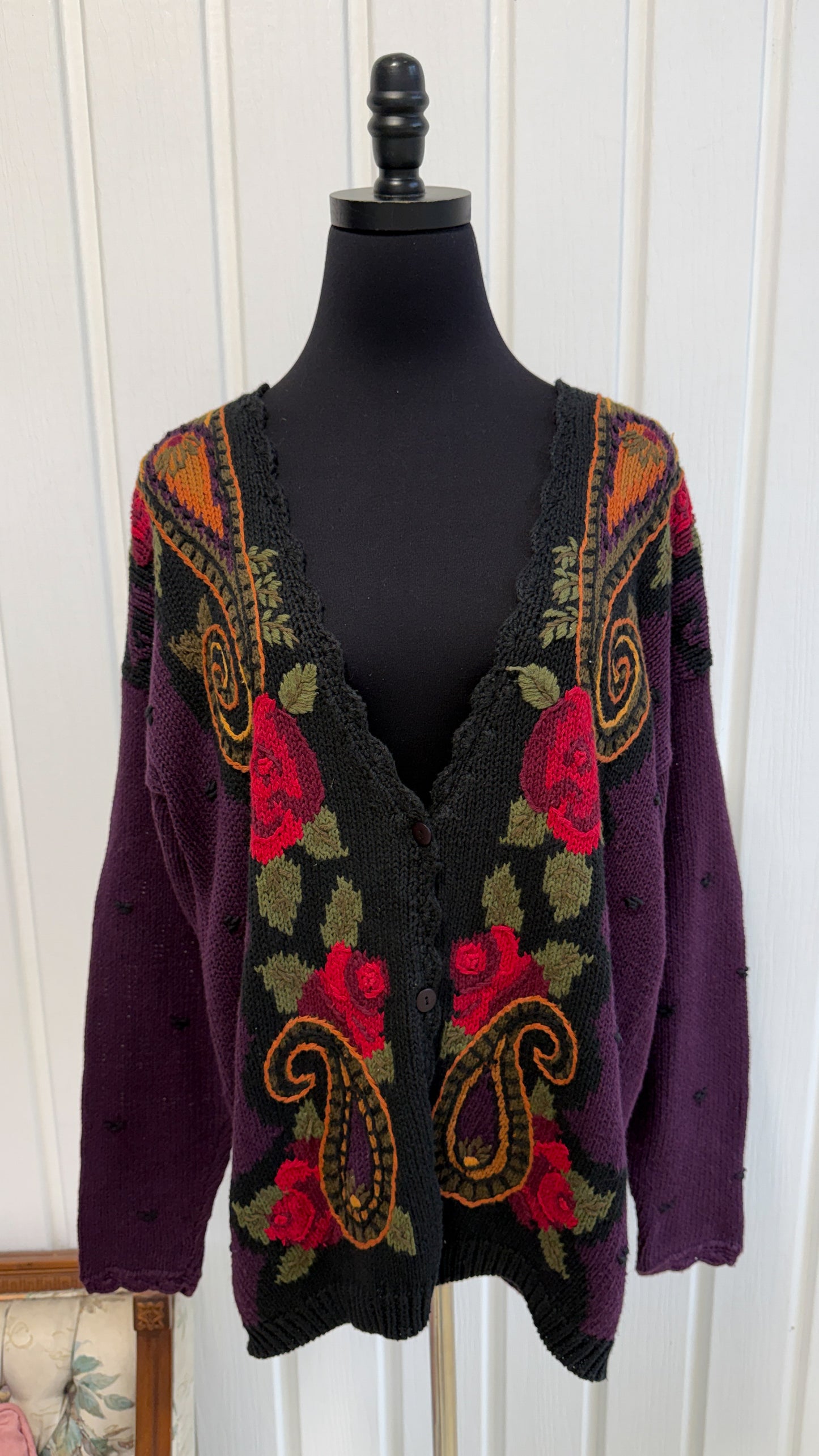 Cardigan tricot mauve fleuris rouge- large