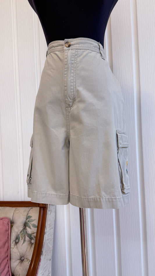 Bermuda beige Mickey mouse- medium