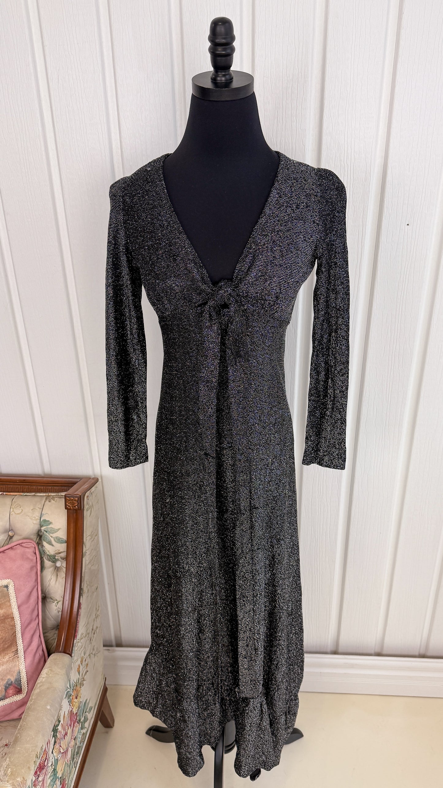 Black and silver shiny long dress - small