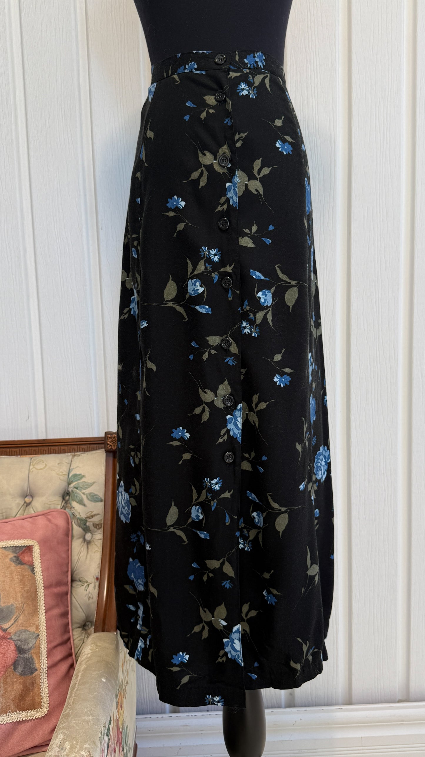 Jupe noire fleurie- medium