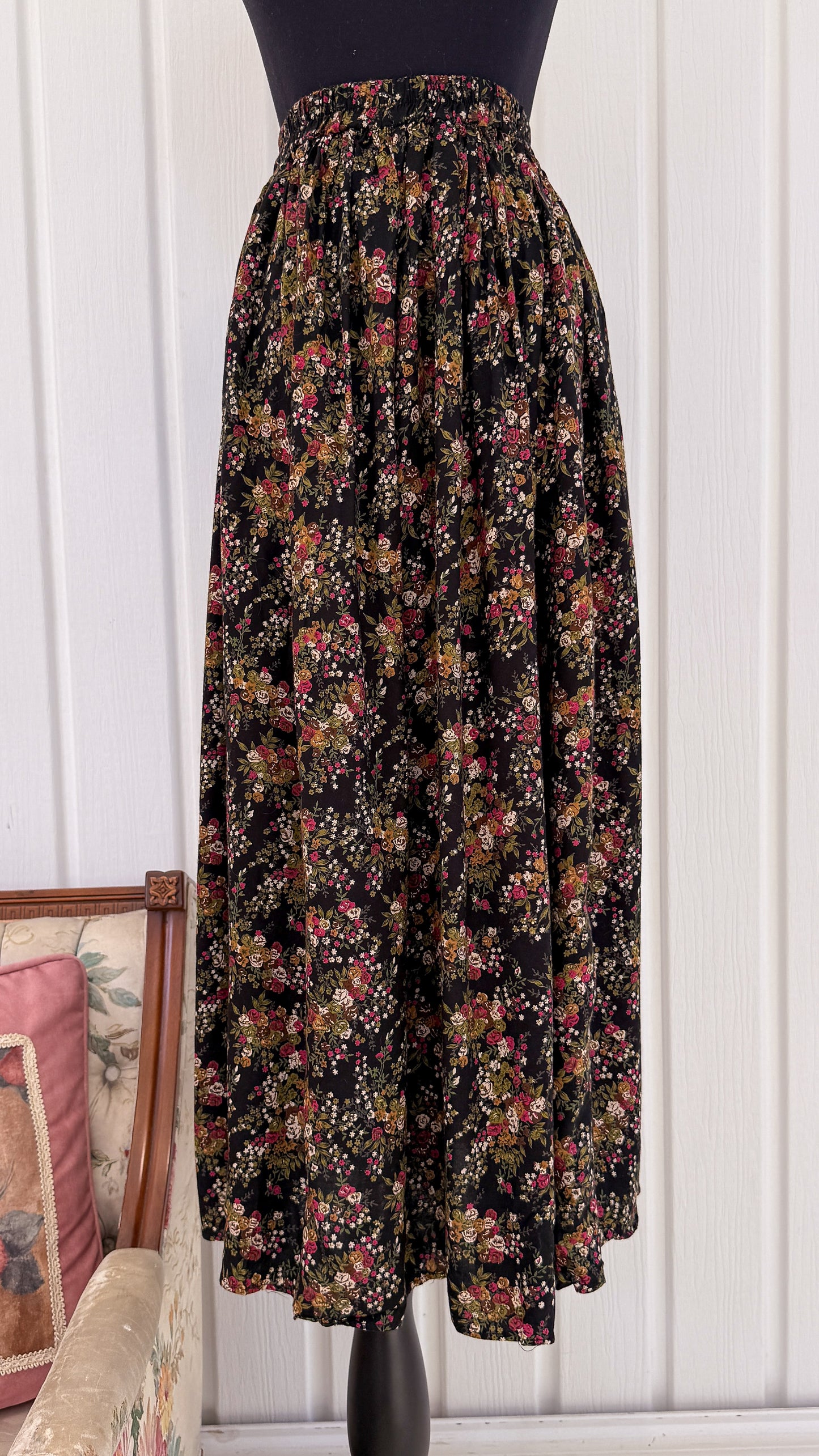 Jupe norie fleurie rose et beige- small
