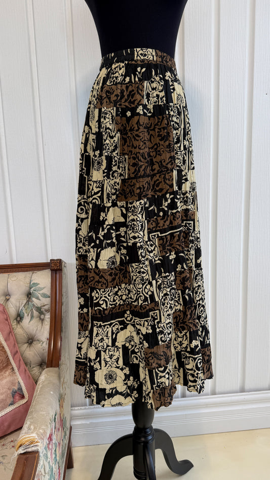 Jupe noire a motifs beige et brun- large/x-large