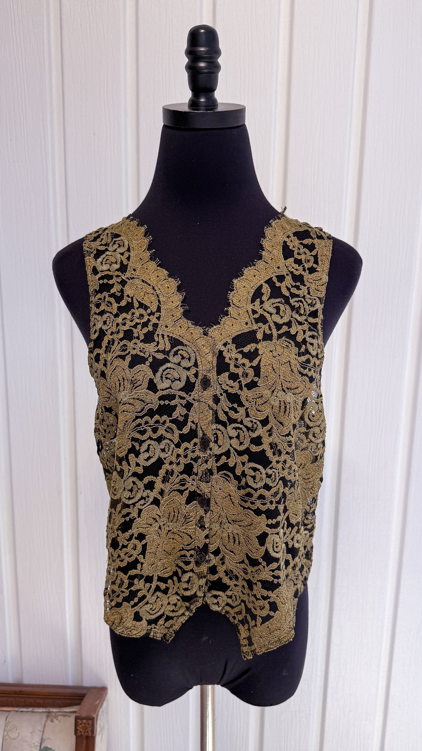 Haut en dentelle doré et noir- small