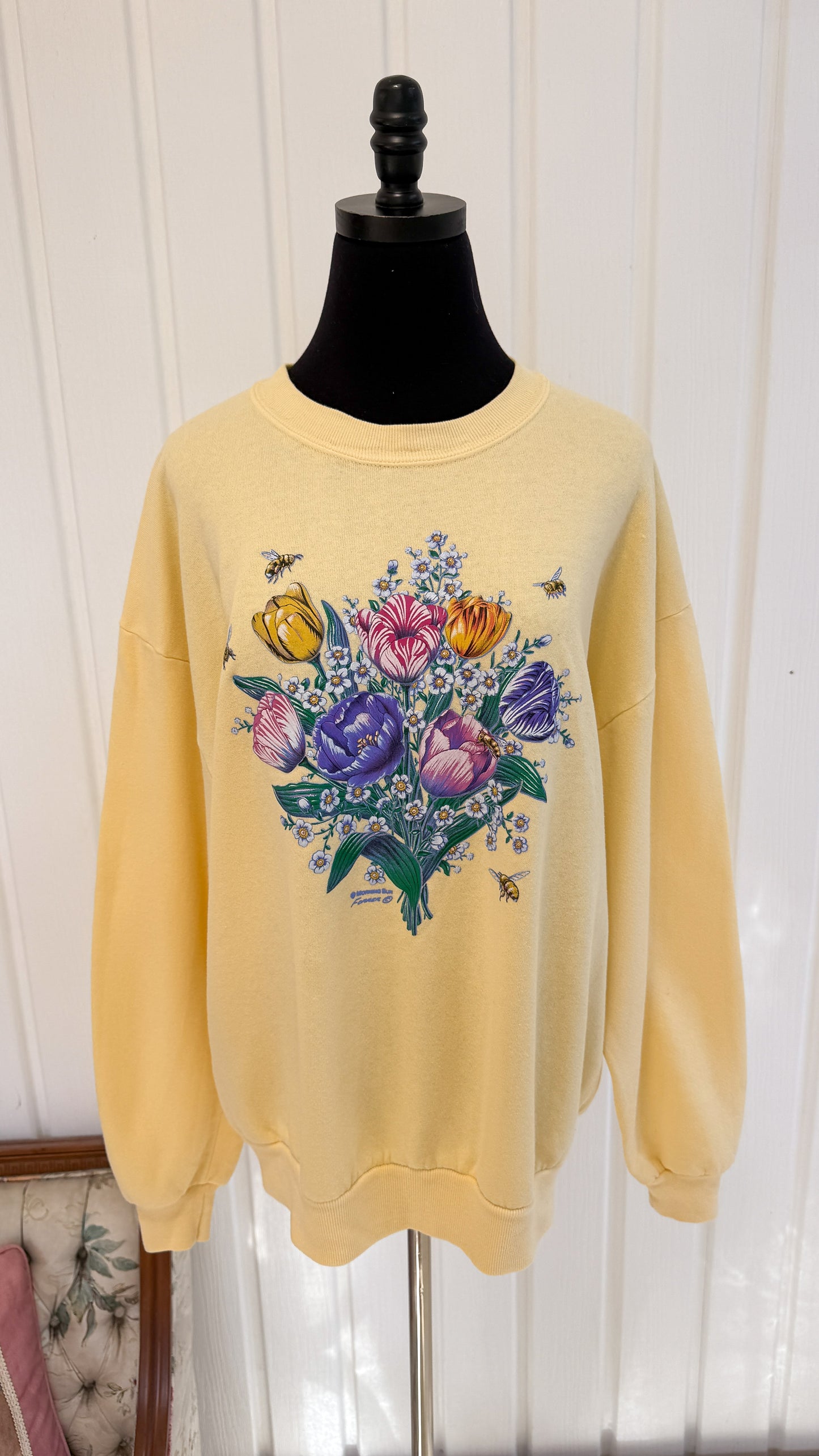 Chandail crewneck jaune fleuris- x-large