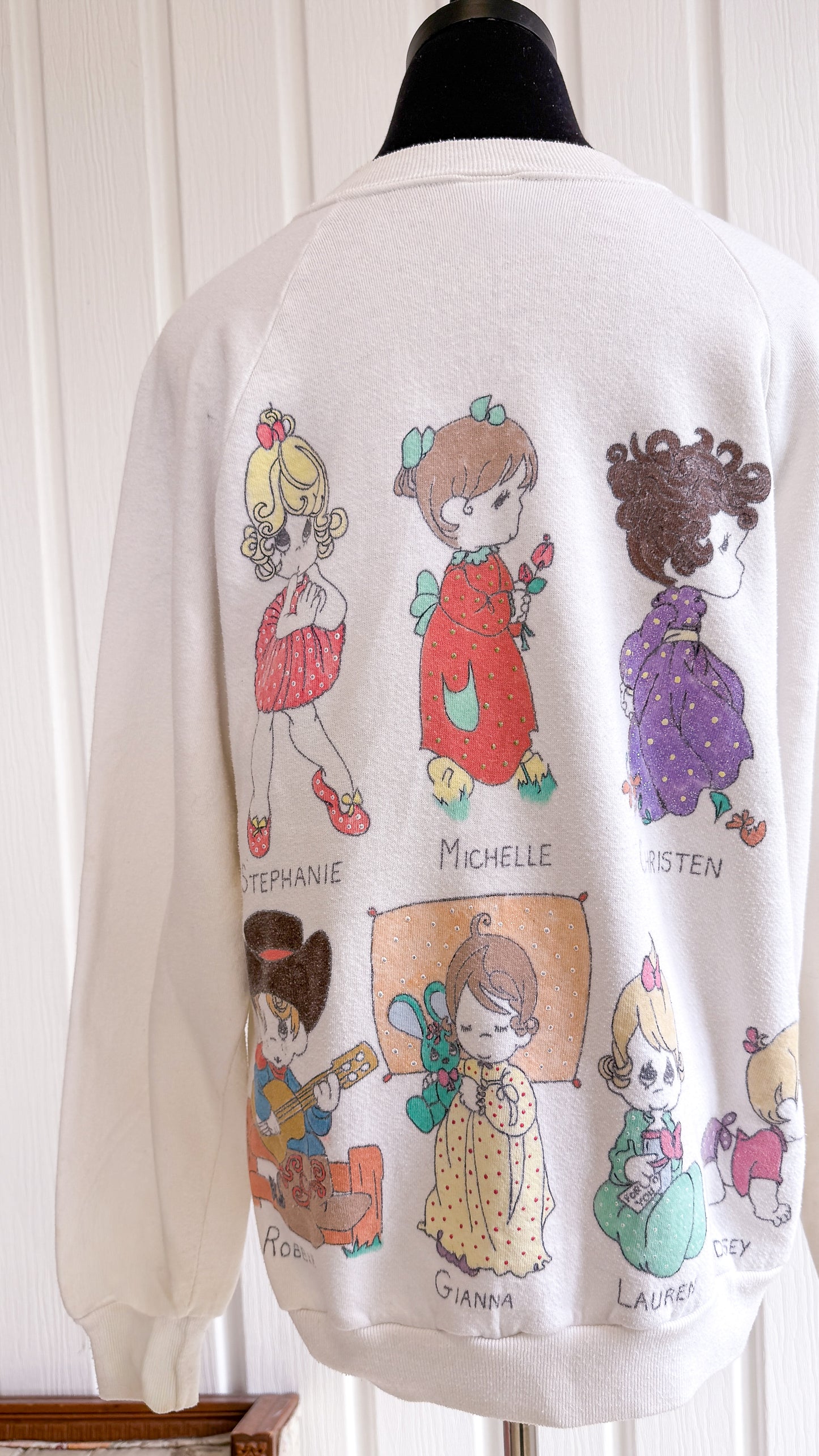 Chandail crewneck blanc personnages- large
