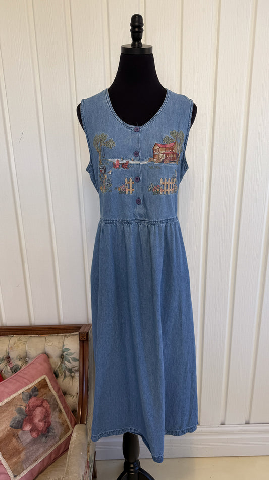 Robe en jeans brodée- large