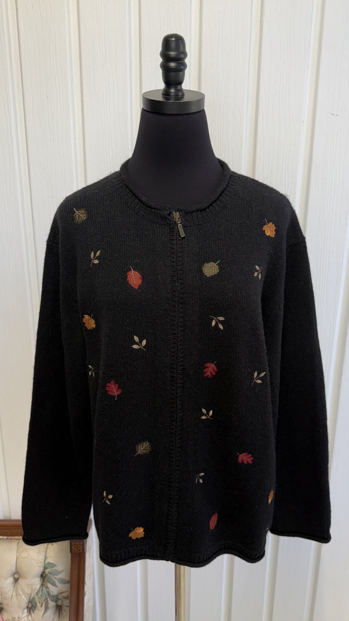Cardigan tricot noir feuilles- x-large