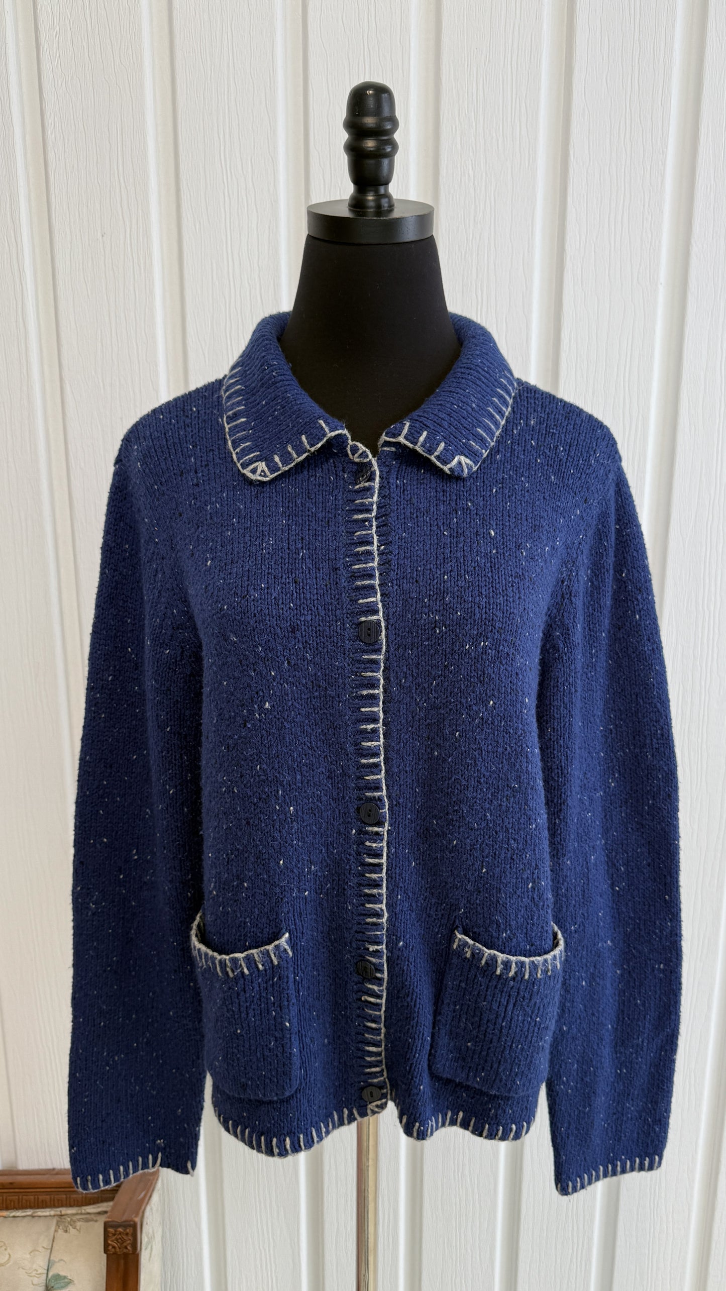 Cardigan tricot bleu moucheté blanc- medium