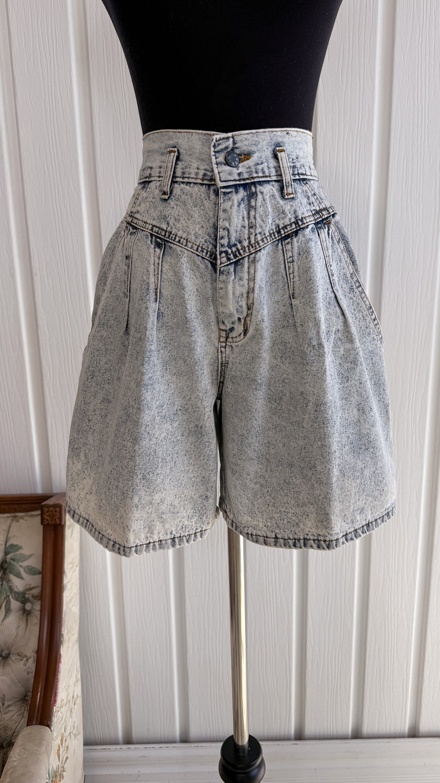 Bermuda en denim acid wash- small