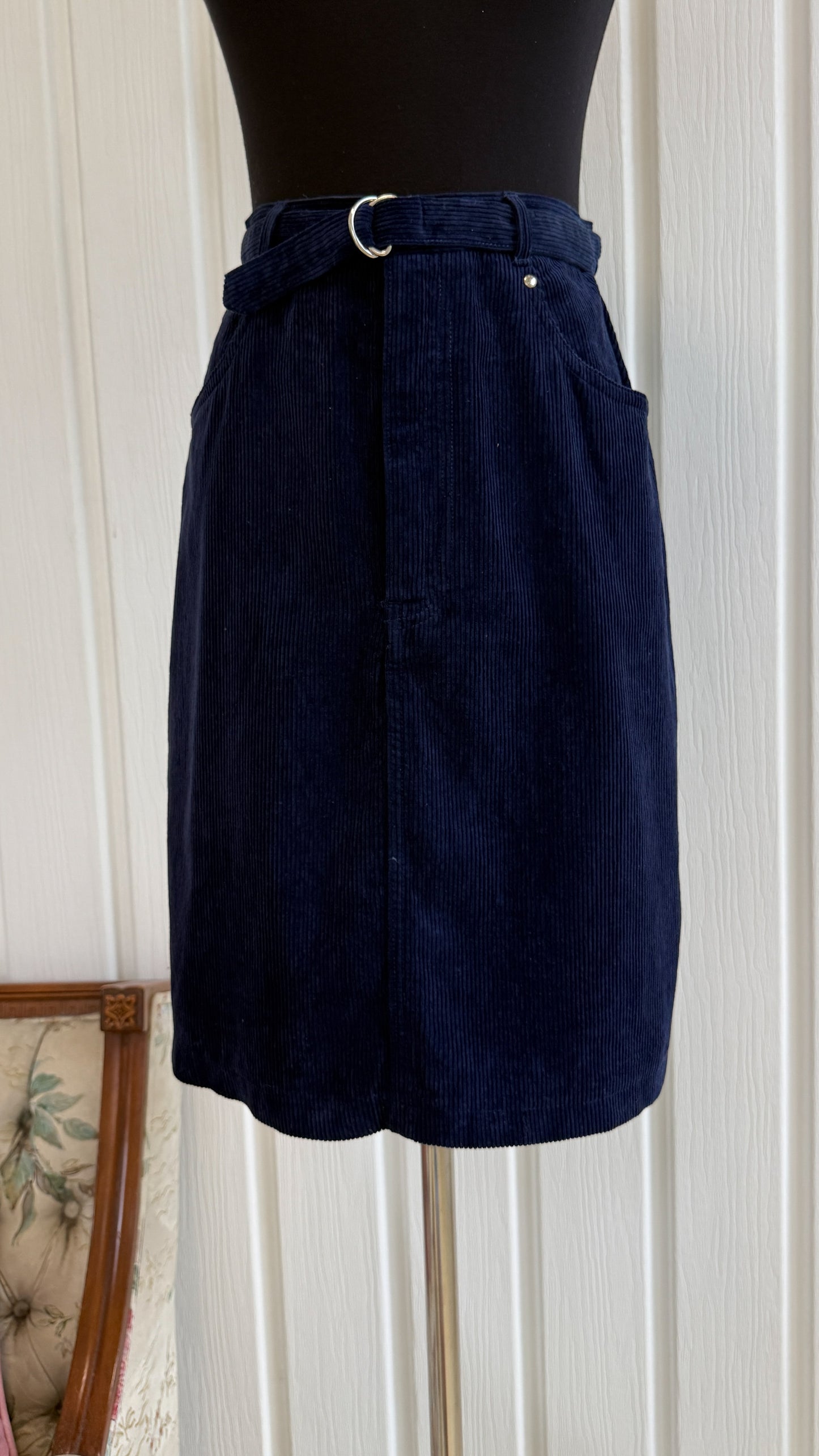 Jupe en corduroy marine à ceinture- x-small