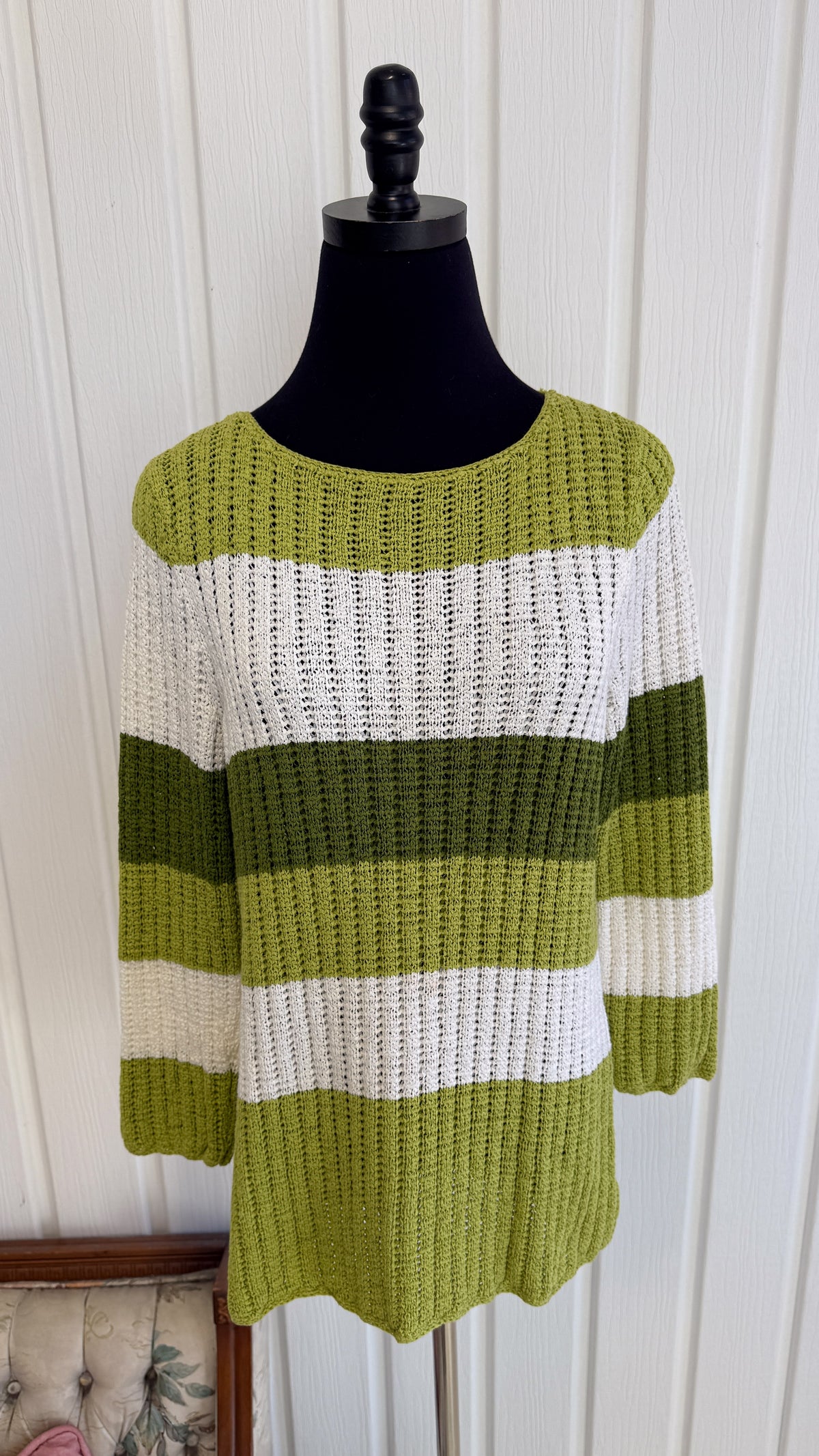 Chandail tricot rayé vert et blanc- medium