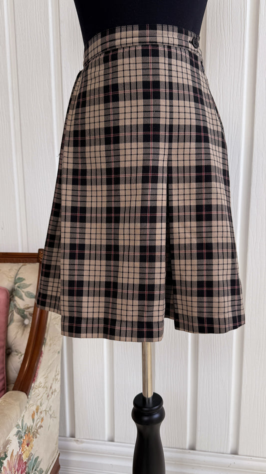 Beige, black and red plaid skirt - small