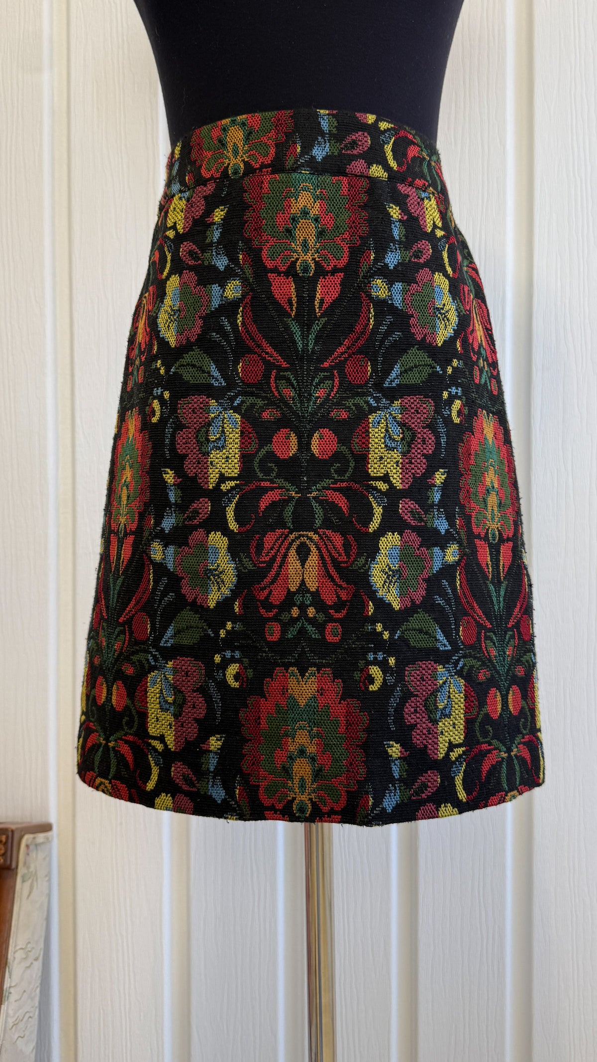 Jupe noir motif tapisserie- medium
