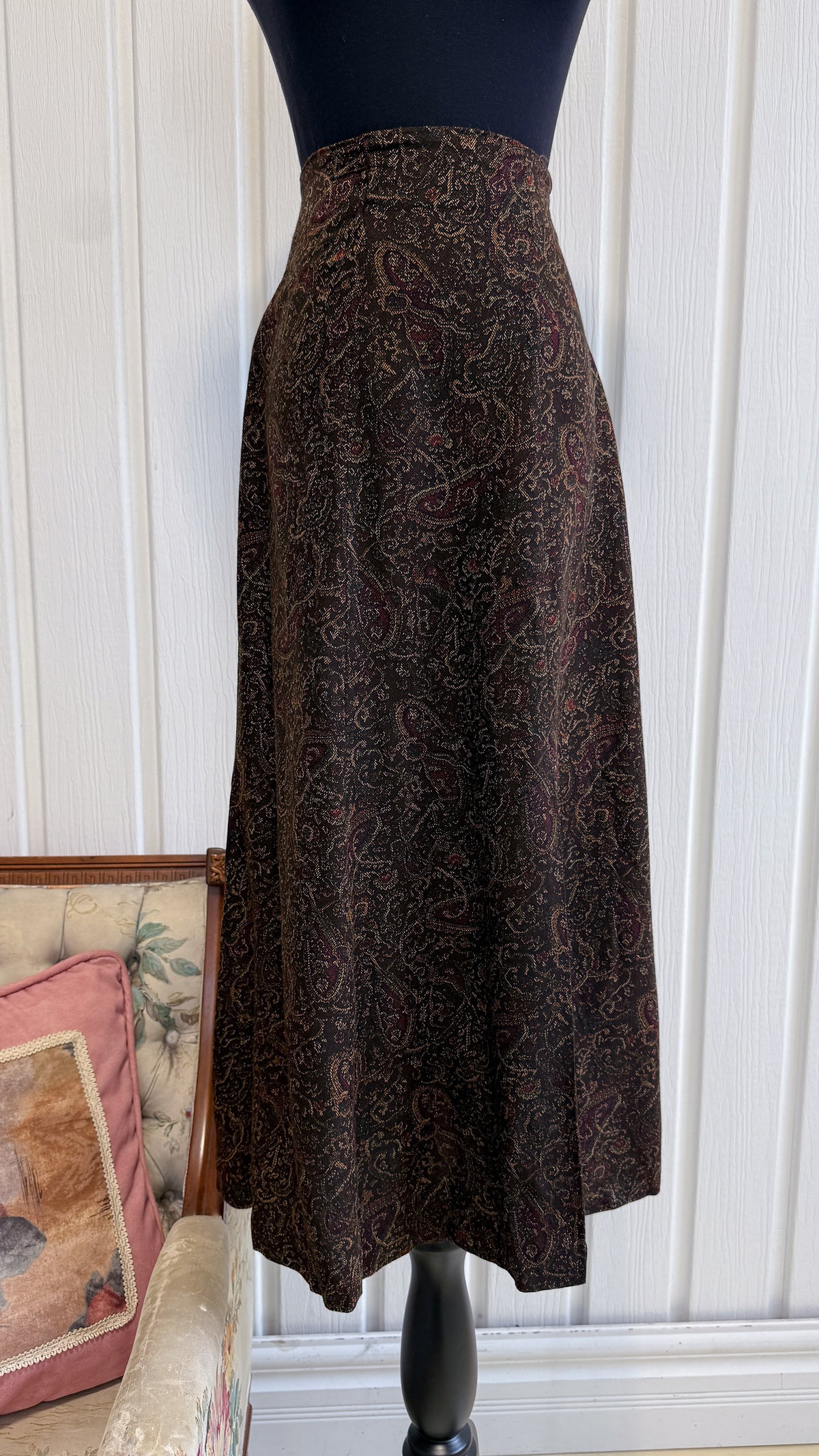 Jupe brune fleurie/paisley rouge et jaune- medium