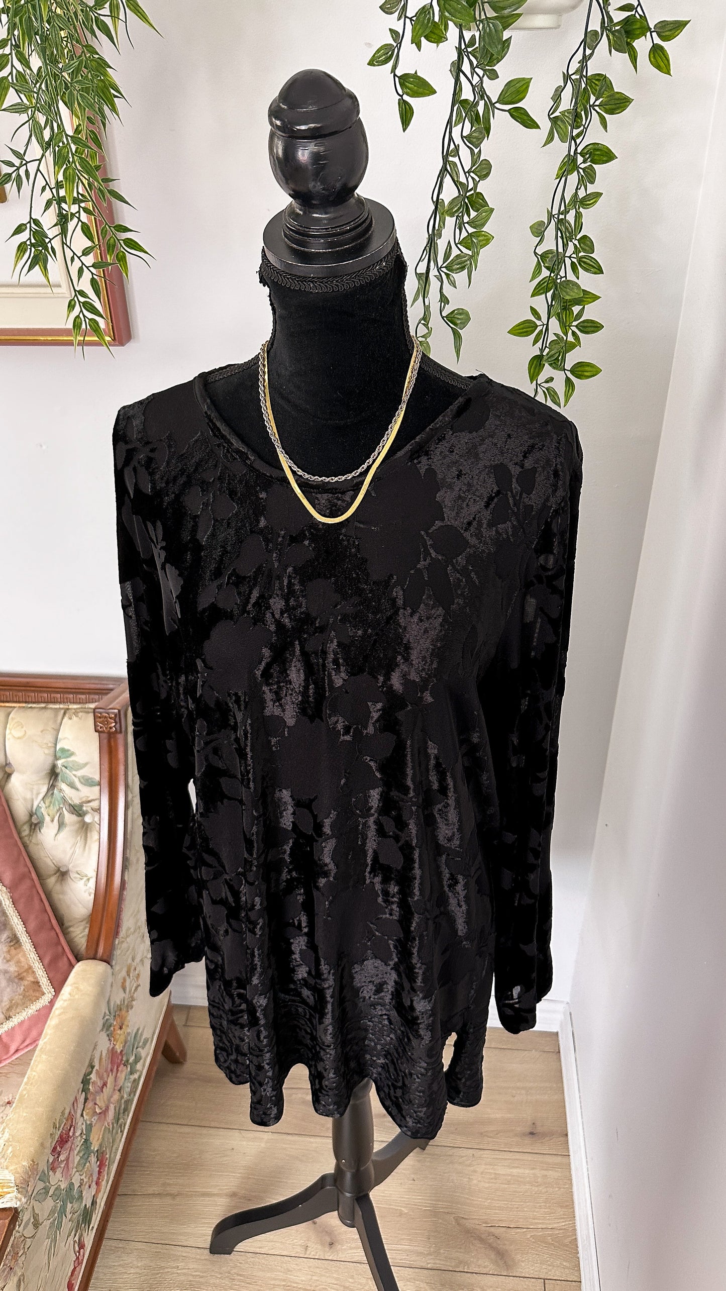 Velvet oversized sweater/dress - large