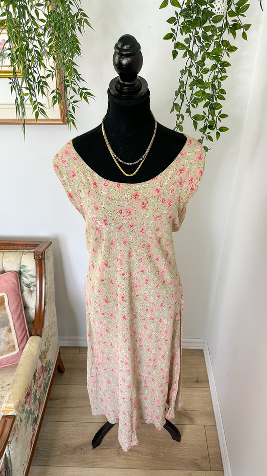 Green dress with pink flowers - large