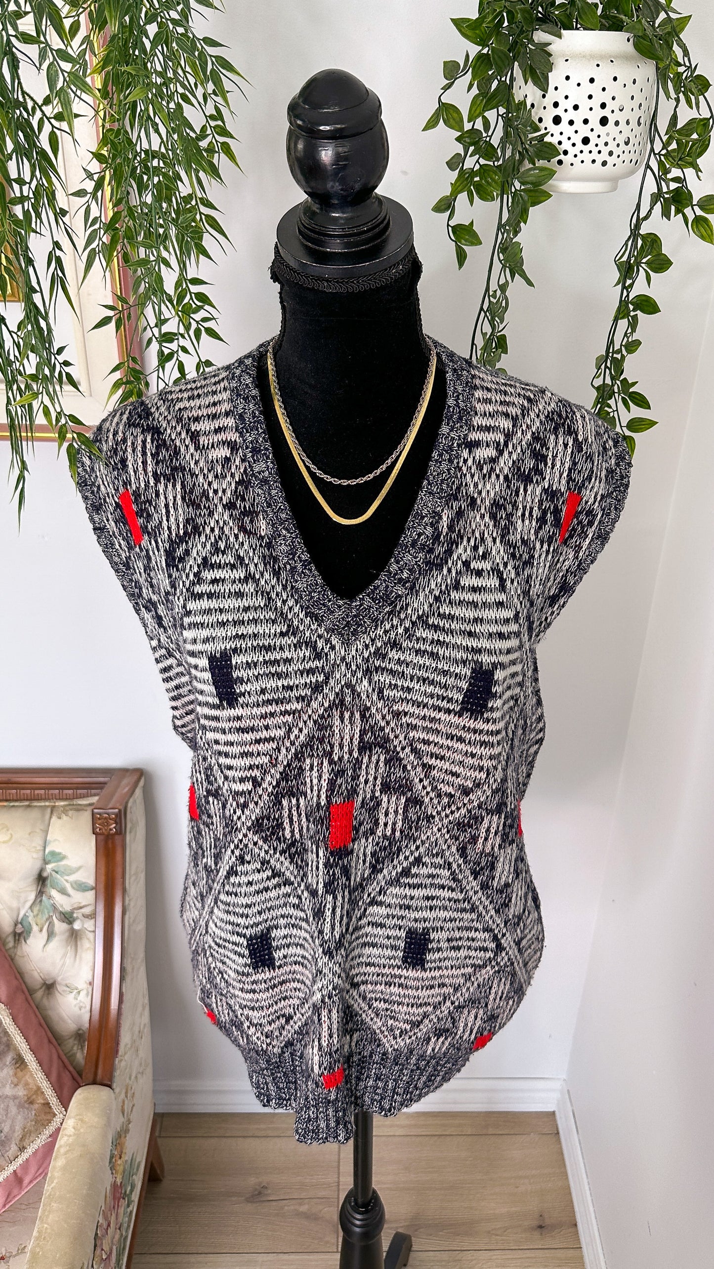 Black and white diamond knit cardigan - large