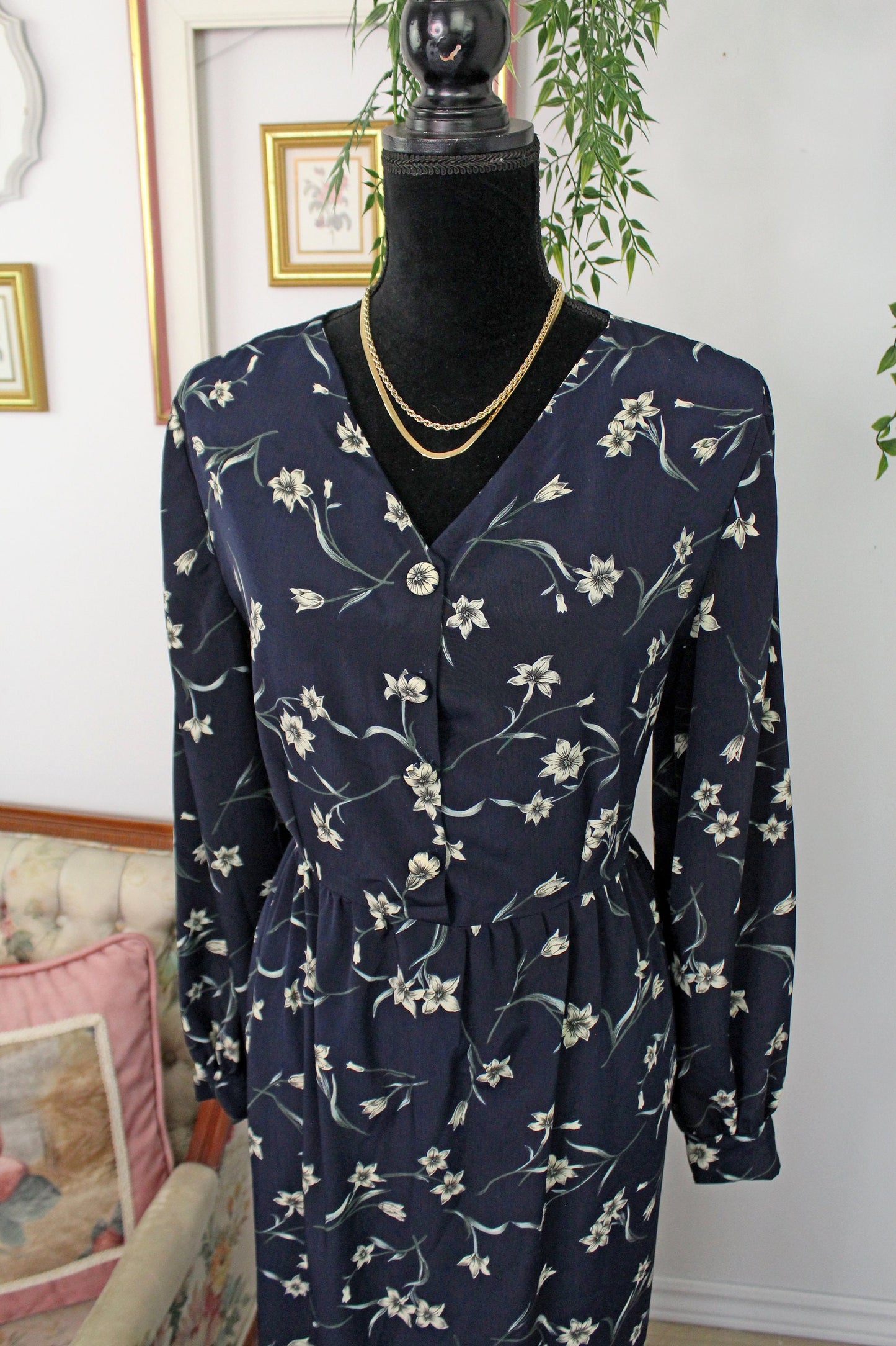 Robe bleu fleurie à boutons- medium
