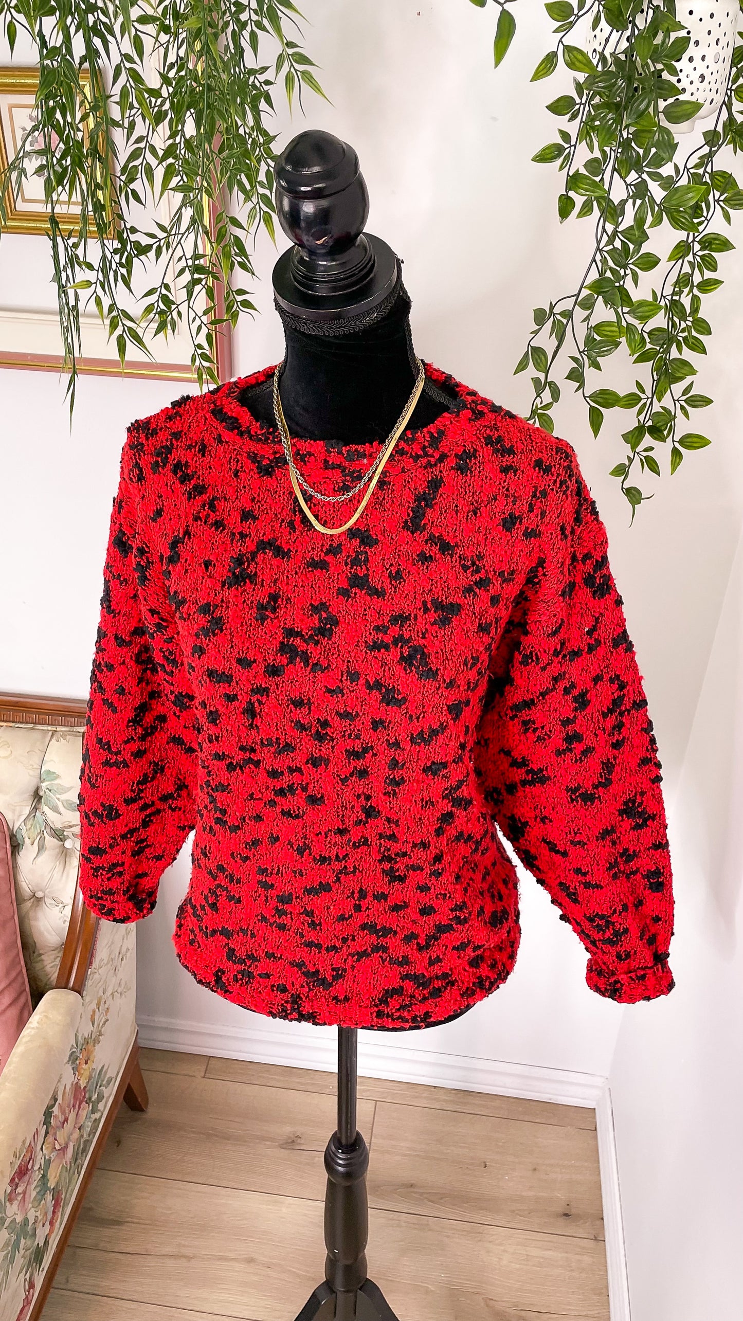 Red and black textured sweater -small
